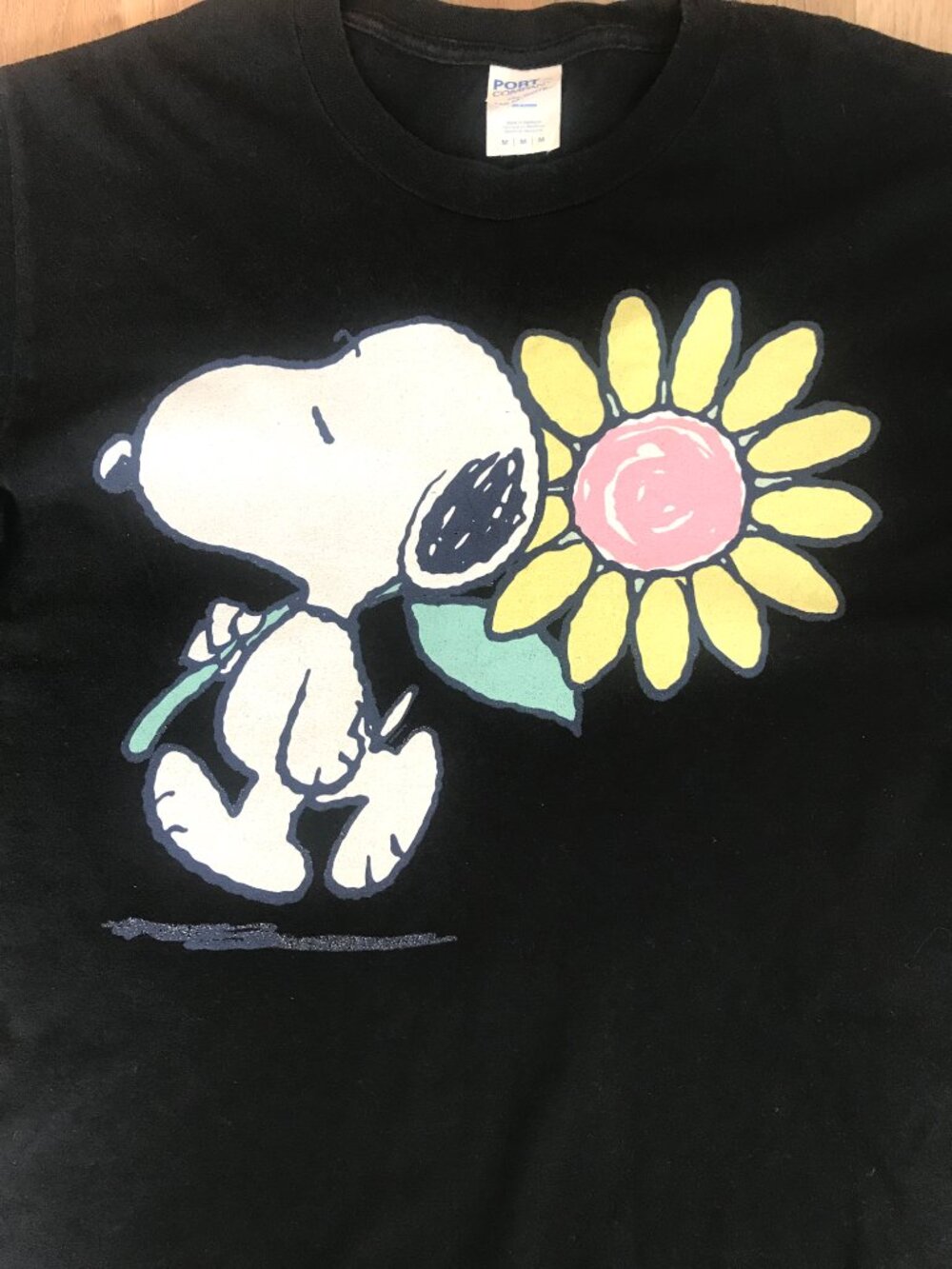 🌻 Snoopy Peanuts Black Graphic Tee | Floral Sunflower Print | 100% Cotton | Med